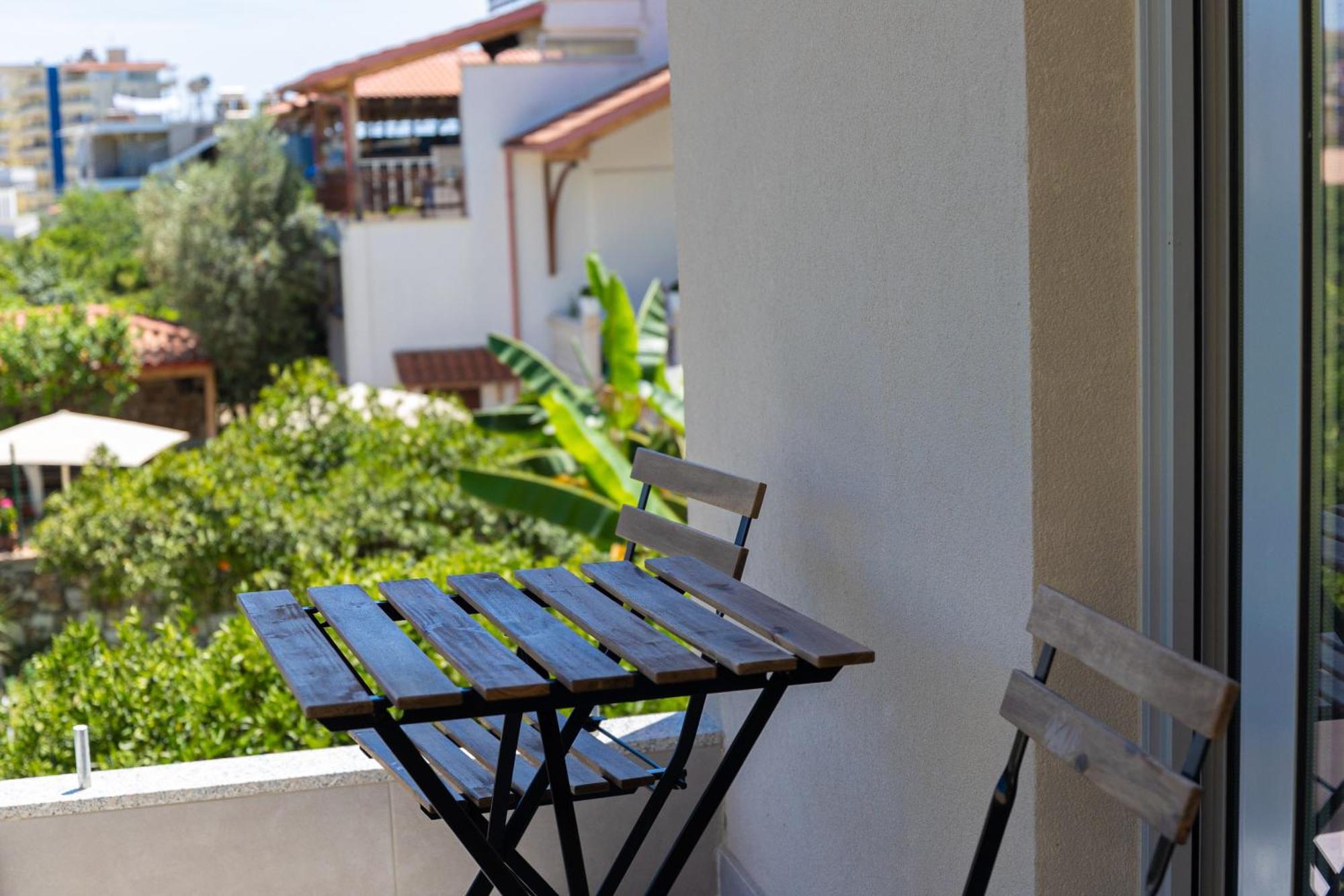 Hotel De Sol Himarë Exterior foto